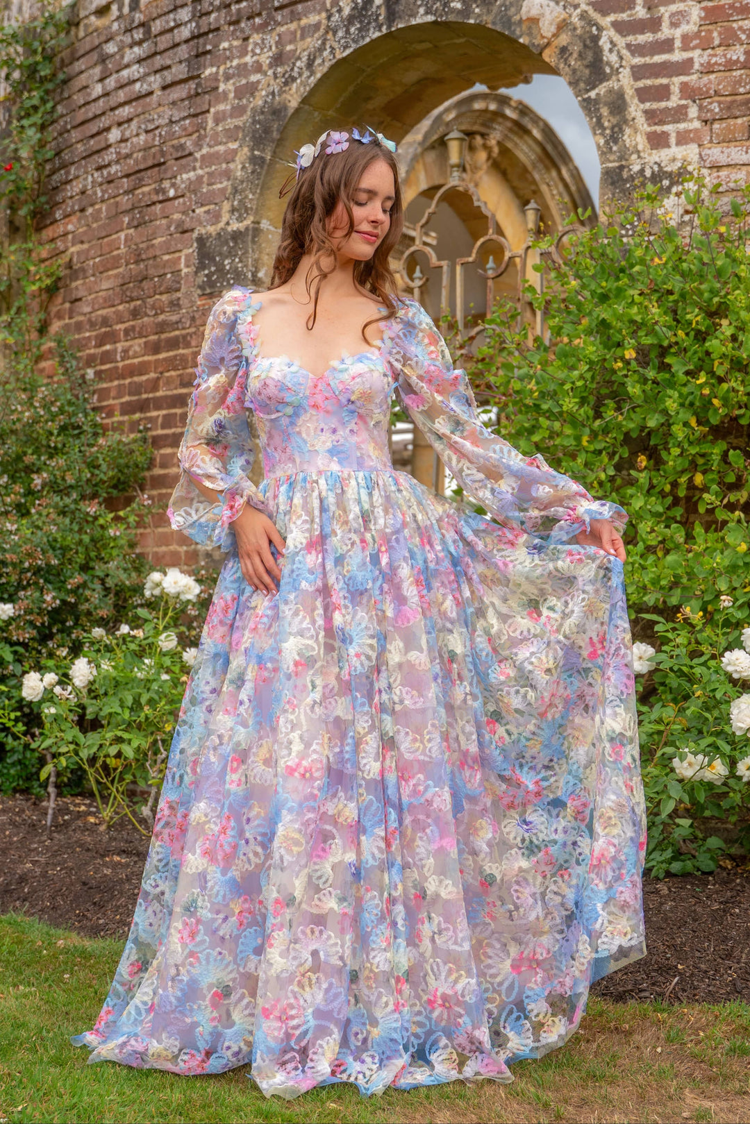 Water Lily & Butterfly Gown - Fairy Tong