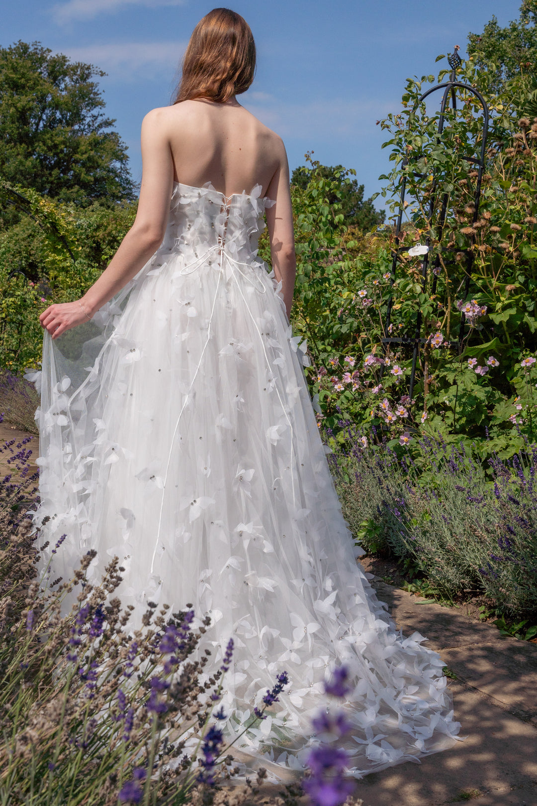 Morpho Fairytale Gown - Pearl White