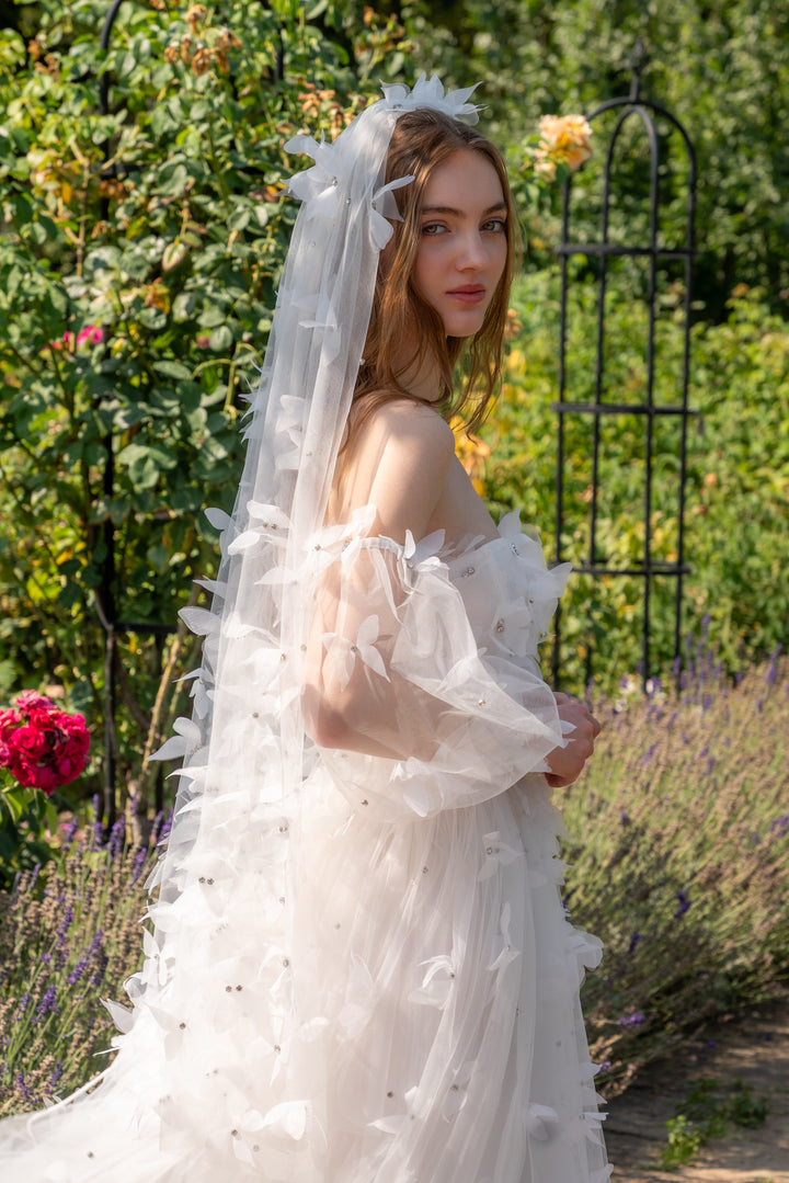 Morpho Fairytale Gown - Pearl White