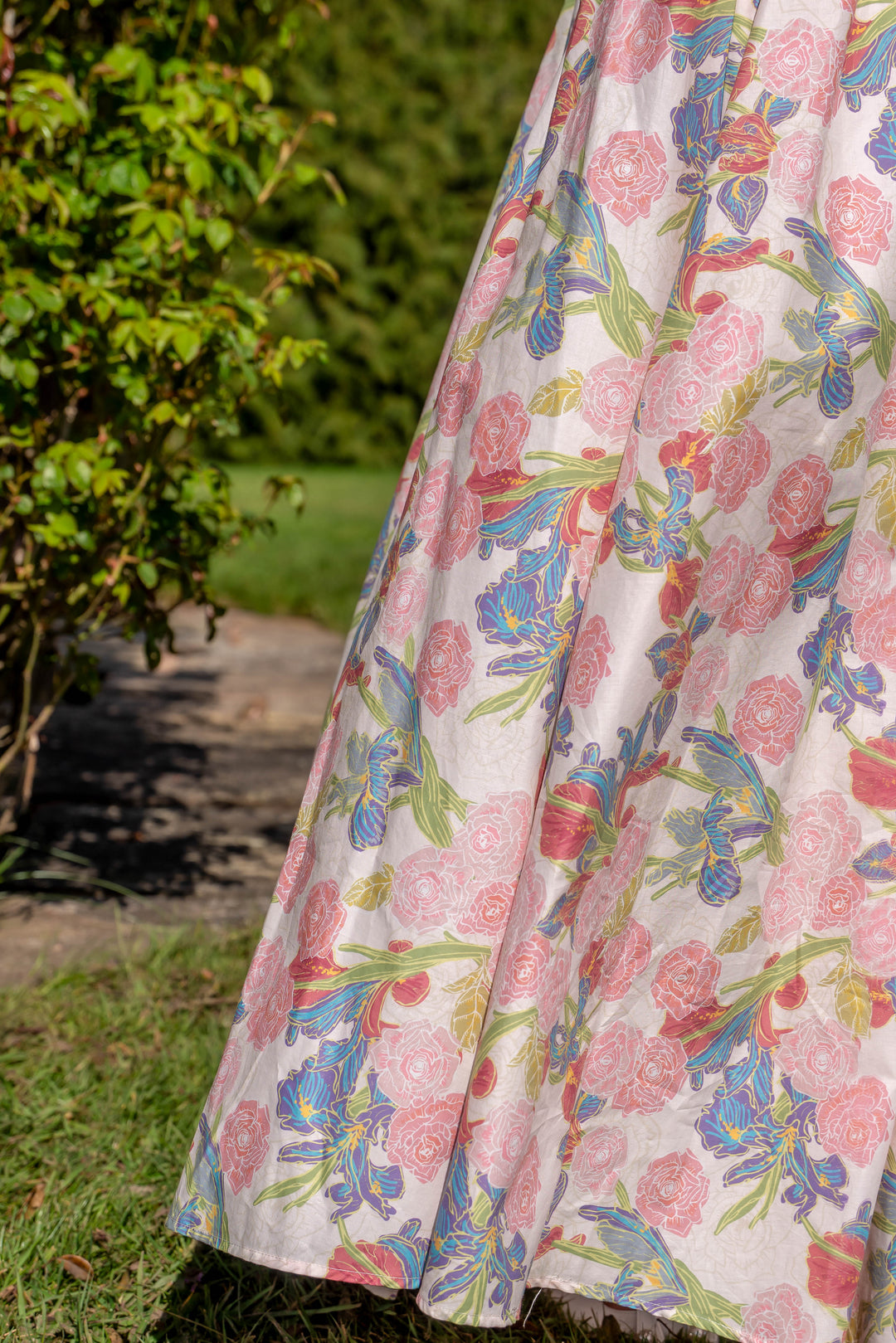 Blooming Dreamscape Maxi Dress - Fairy Tong