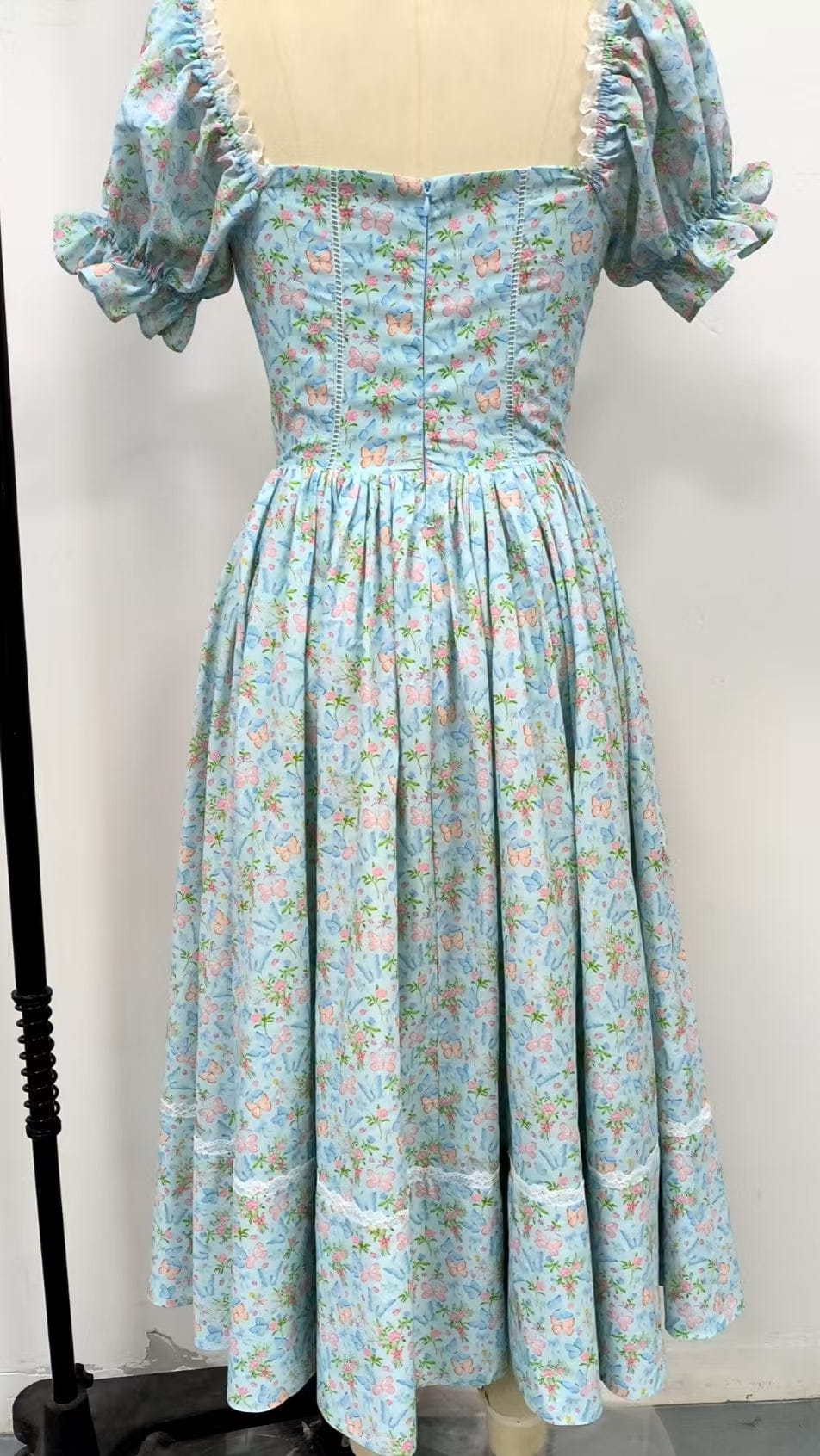 *Sample* Cottage Bloom Midi Dress - Fairy Tong