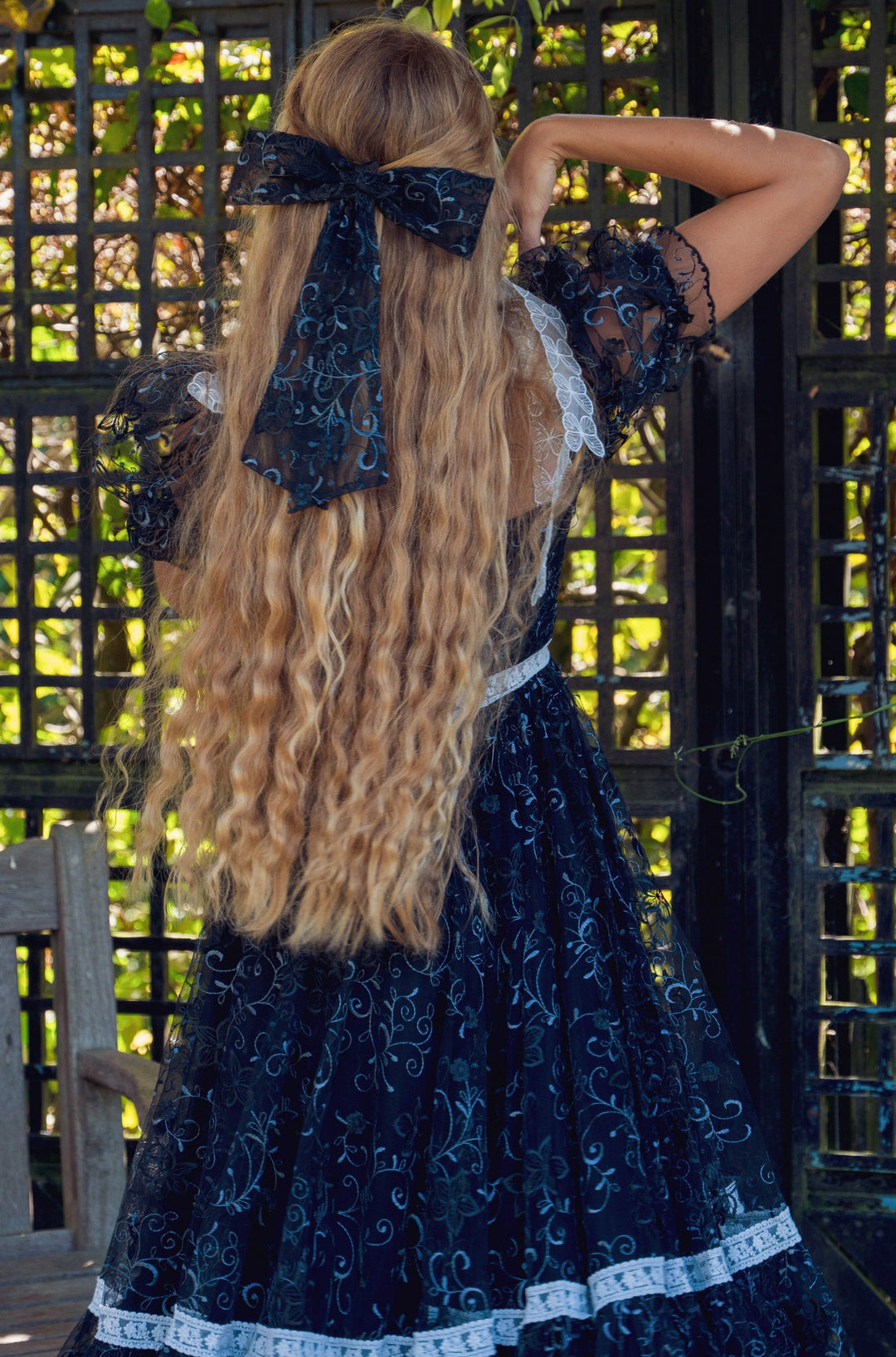 Fairy Tong dress Black Magic Midi Dress