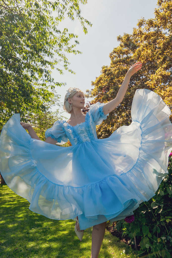 Blue Sky Daydream Midi Dress – Fairy Tong