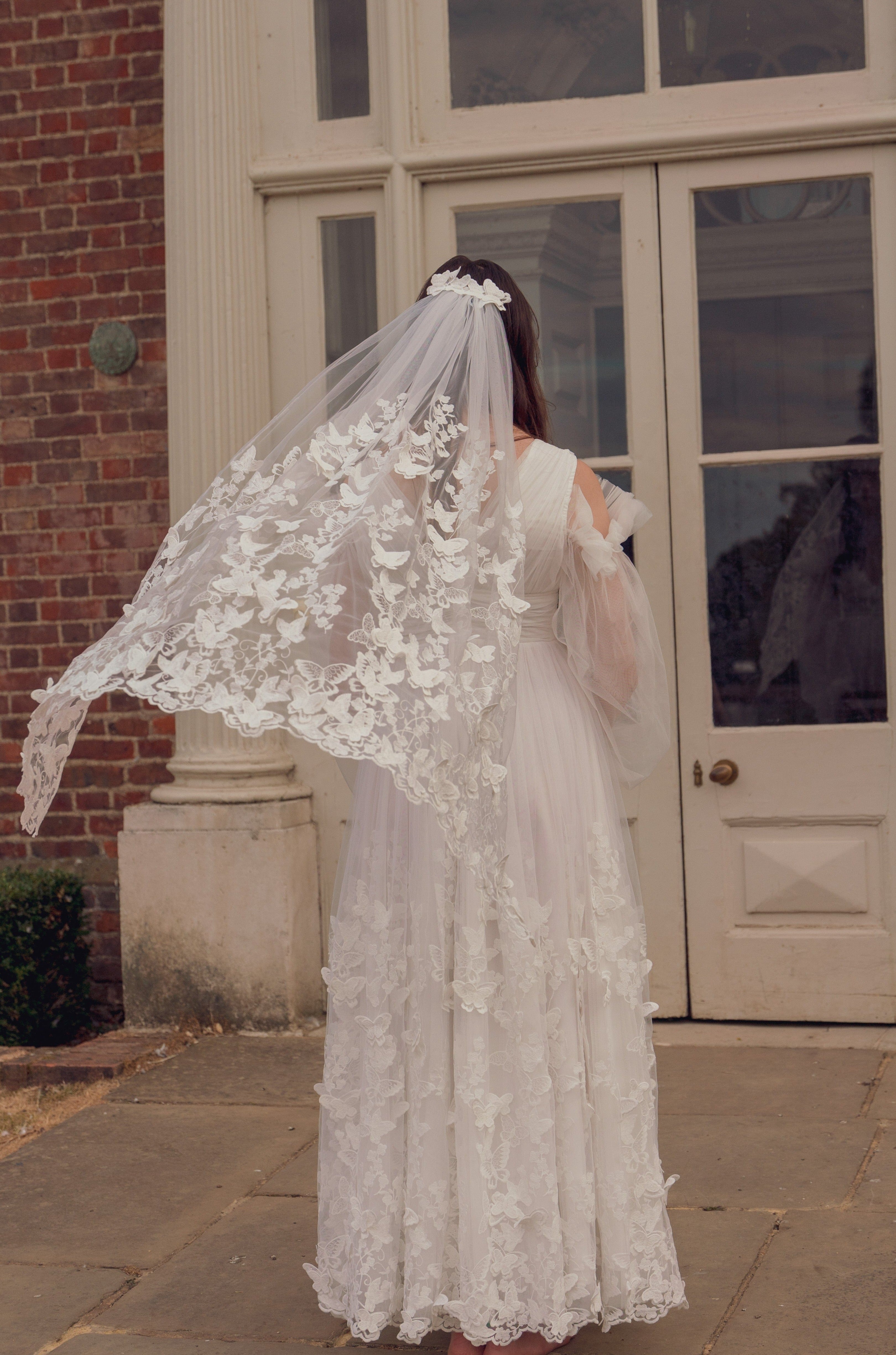 Aurora Butterfly Bridal Veil - Fingertip – Fairy Tong