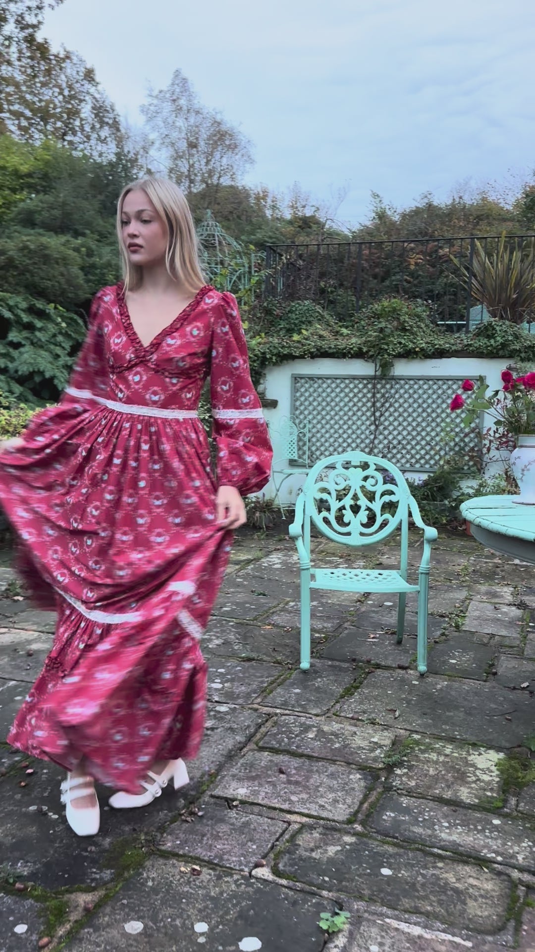 Flutter Lace Bloom Maxi Dress - Lipstick Red