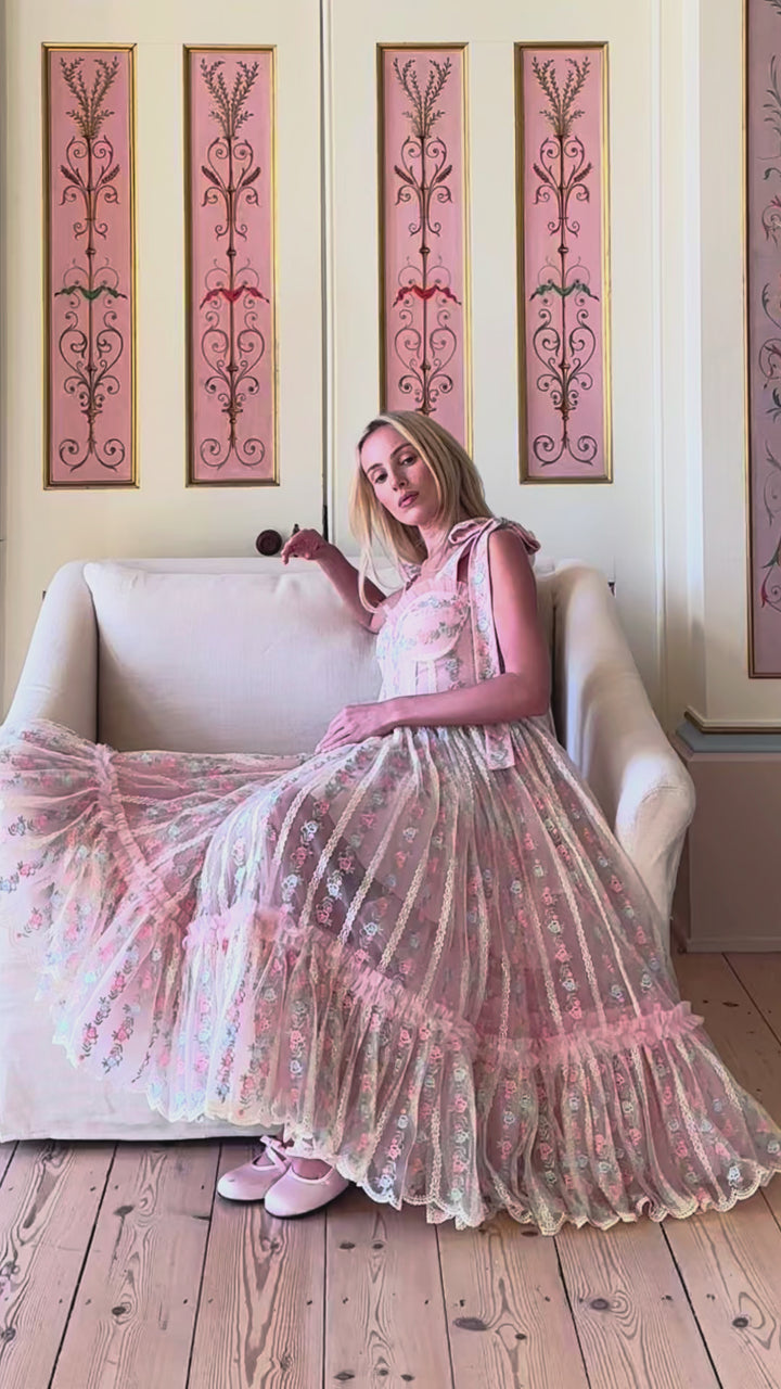 Everbloom Ribbon Midi Dress