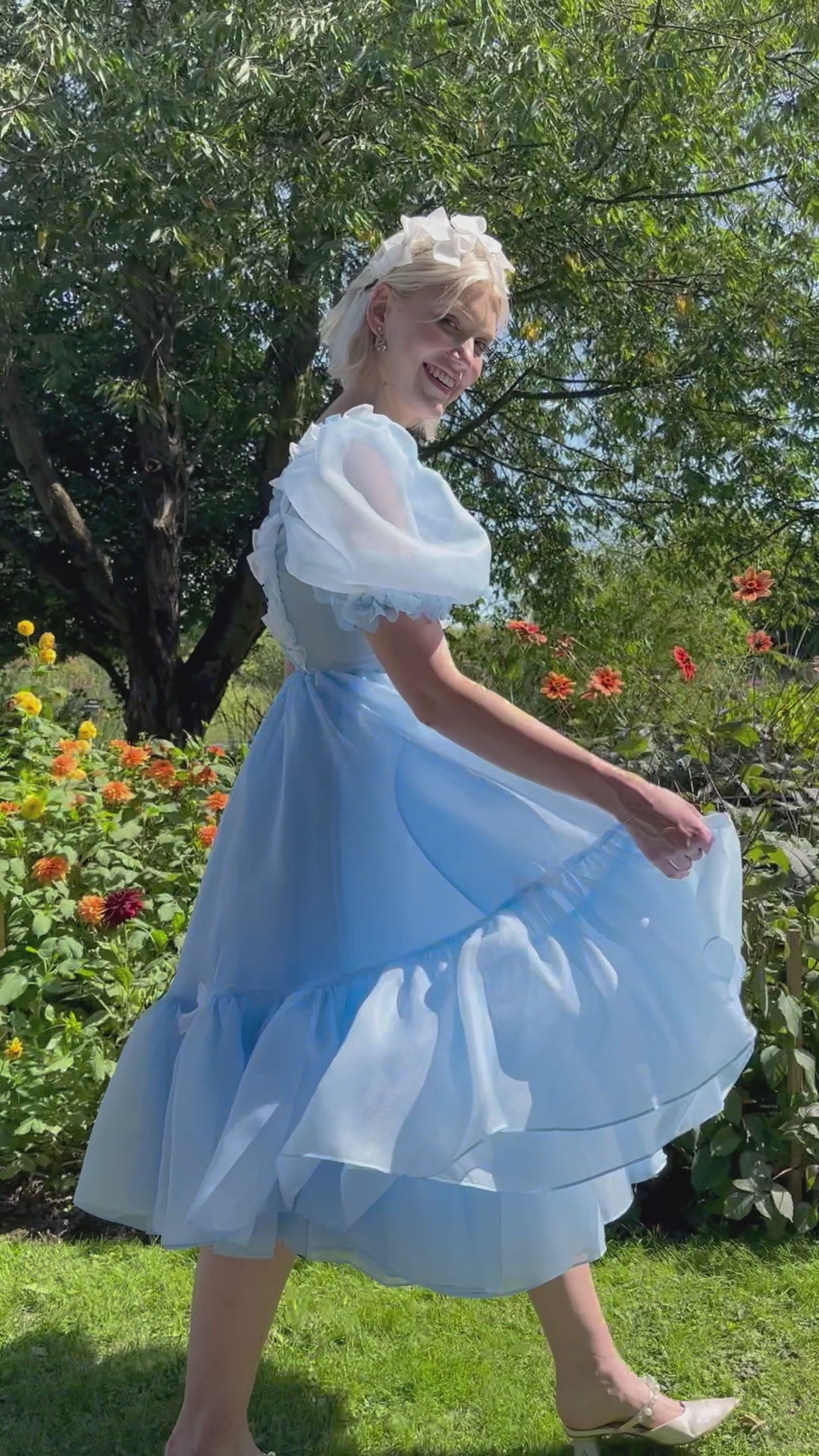 Blue Sky Daydream Midi Dress – Fairy Tong